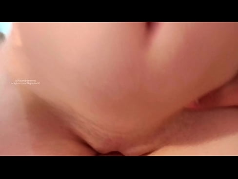 ❤️ Спите в комнате моей сестры, и вот так я проснулся Анальное порно на sexygirlspics-com.ru