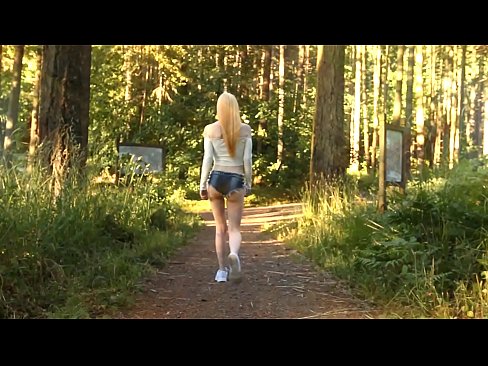 ❤️ Красивая женщина движется медленно, а не ню видео Анальное порно на sexygirlspics-com.ru