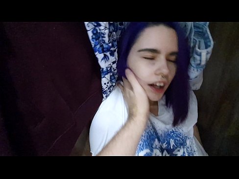 ❤️ Нашел сестренку в шкафу и помог кончить Анальное порно на sexygirlspics-com.ru